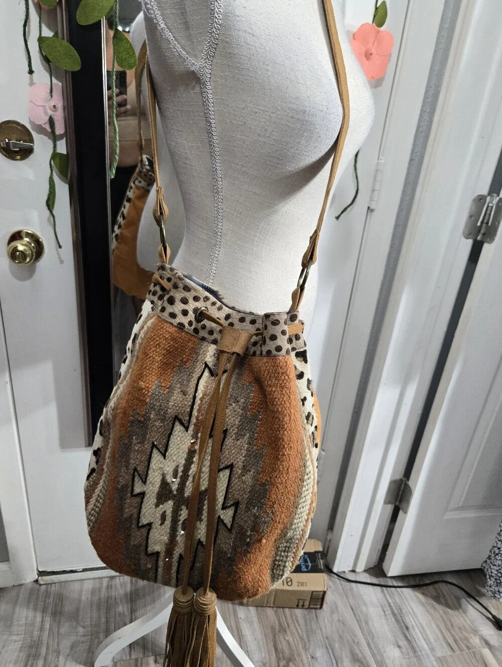 A + P Denim Women's Aztec Style Boho Bucket Bag